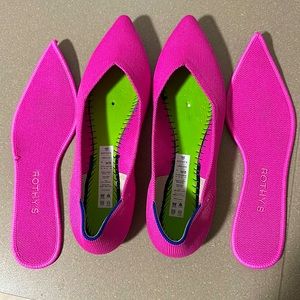 Rothy’s the point in magenta color W8